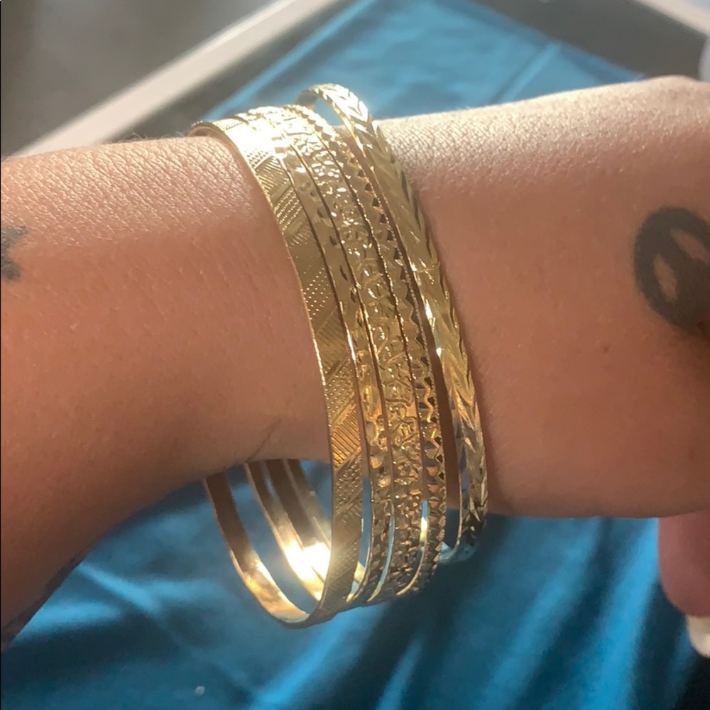 Fashion bracelets